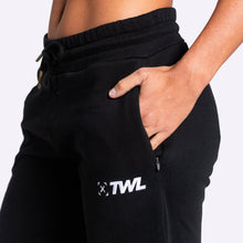 Load image into Gallery viewer, TWL - WOMEN'S APACHE 2.0 JOGGING PANTS - BLACK
