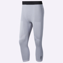 Load image into Gallery viewer, Reebok - Men's MyoKnit 3/4 Tights - Light Grey Heather/Cool Shadow
