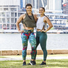 Load image into Gallery viewer, The WOD Life - Women's Connect Singlet - Khaki
